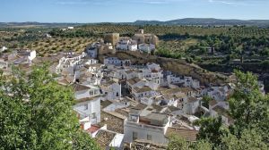 Los pueblos más curiosos de España: Un viaje por lo inesperado