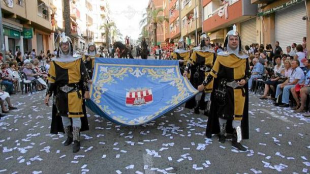 Las fiestas de Moros y Cristianos de Ontinyent ya son de Interés Turístico Internacional