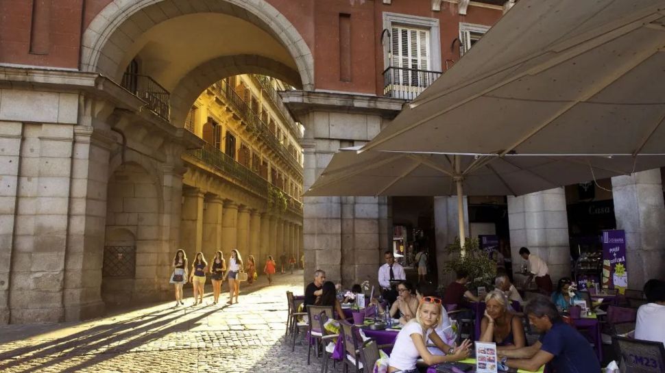 Madrid como excepción entre las ciudades europeas en la aplicación de una tasa turística