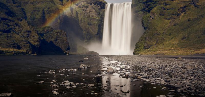 3. Islandia_cascada Skógafoss