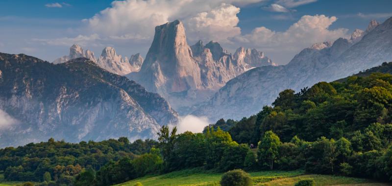 Parque Nacional de los Picos de Europa - Asturias, Cantabria y Castilla y León (España) - Naranjo de Bulnes